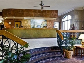 Americas Best Value Inn and Conference Center-Lima
