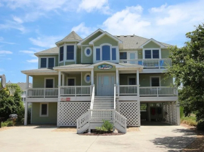 St. Nicks - 6 Br Home