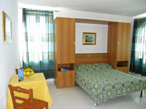 Laura - One Bedroom No.2