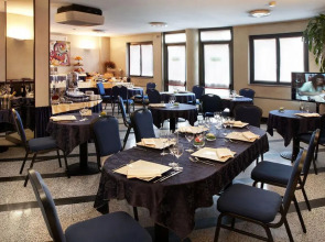 Pacific Hotel Fortino