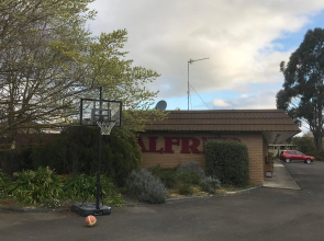 Alfred Motor Inn