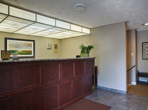 Aurora Inn