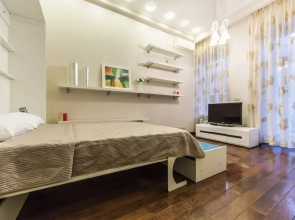 Gorgeous Cozy Apartment at Horodetskogo