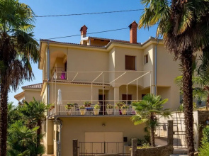 Nice Apartment in Lovran With Wifi and 1 Bedrooms