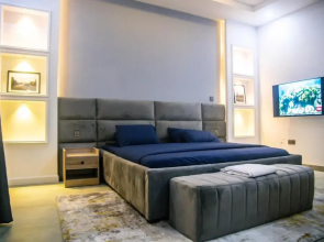 Historia Mews, 4 Bedroom Town House with Pool