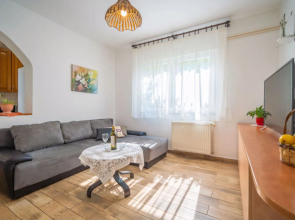 Apartment Iris St.Georges-de-Montclard