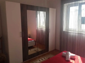 Apartments Roko - Standard One Bedroom Apartment With Shared Terrace