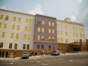 Maxbe Continental Hotel