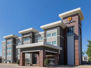 La Quinta Inn & Suites by Wyndham Durant
