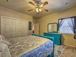 Upscale Show Low Haven w/ Fire Pit & Game Room!