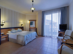 Villa Moonflower Apart Hotel