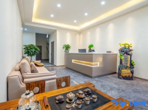Hyatt Place (Taiyuan South High-speed Railway Station Wusu International Airport)