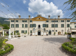 Hotel Villa Cariola