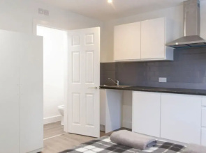 Bridge Road - Room 2b