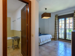 Sea-view Apartment With Pool