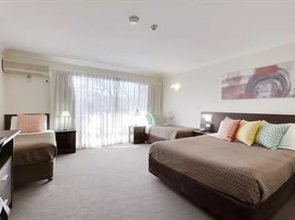 BEST WESTERN Tall Trees Canberra