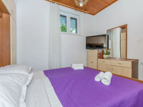 Apartments Josip