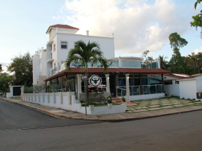 Anton Reef