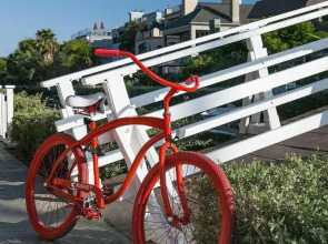 The Kinney - Venice Beach