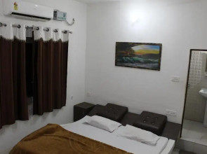 Sunset Backpackers Hostel
