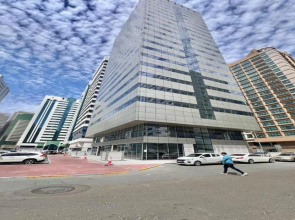 Spacious Furnished Apartment in Palette Tower in Tourist Club Area