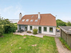 "Sissela" - 5m from the sea in Funen