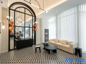 SFEEL Designer Hotel (Yibin Railway Station · Vientiane Tiandi Branch)