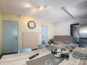 LA COMMANDERIE JARDIN PARKING Home-One