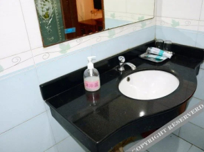 Junbin Hostel