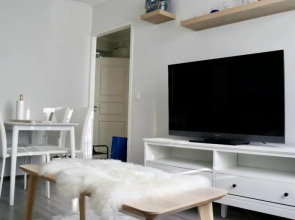 Ilona Apartments - "The City Condo"