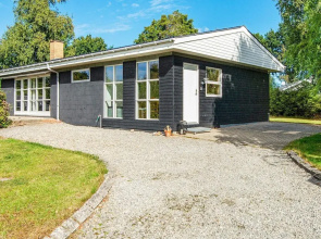 6 Person Holiday Home in Sydals