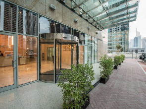 Oaks Liwa Heights Suites