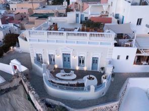 Oia Mansion