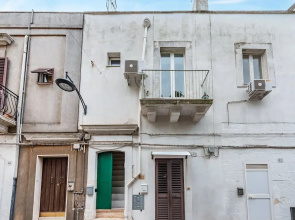 Le Stravolte in the Centre of Ceglie Mess