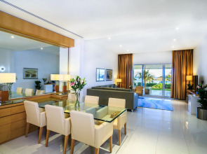 Курортный отель Oceanic Khorfakkan Resort And Spa