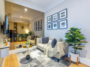 Roseville SOHO and Suites by Nagisa Bali