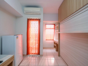 Simple and Comfy Studio at Springlake Summarecon Bekasi Apartment