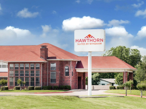 Hawthorn Suites by Wyndham Irving DFW South