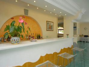 Room in B&B - Ischia Forio for 2, Thermal Water and Sea- Imperamare