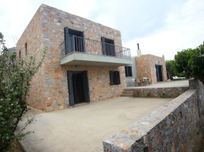 Villa Lithos