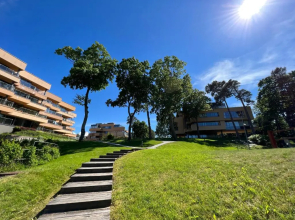 New Exclusive 2BD apartment by the sea