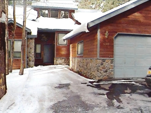 Spacious Home on Donner Golf Course - 3 Br Condo