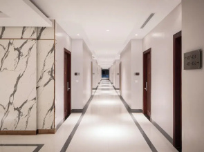 RIVA Hotel SHV