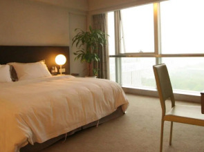 Yi-Wu Commatel Hotel