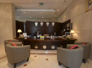 Parkside Suites Hotel Apartment