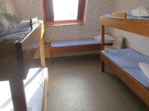 De Jister Groepshuis aan het Water Voor 30-62 Personen