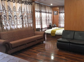 Qayam Hotel