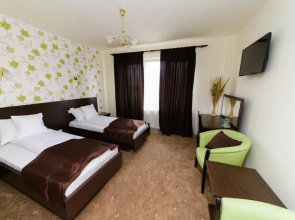 Hotel Miky