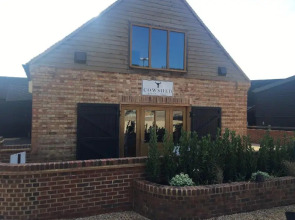 Tewinbury Farm Hotel