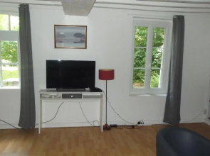 Le Domaine de Jaugy - Hostel